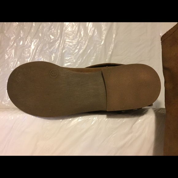 Boots - Picture 3 of 4